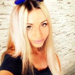                     22Mila22                