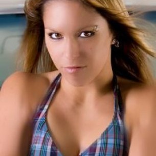                     erin760                