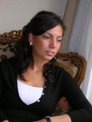 darkhairedbeauty