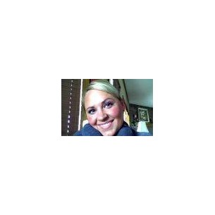                     whitney009                