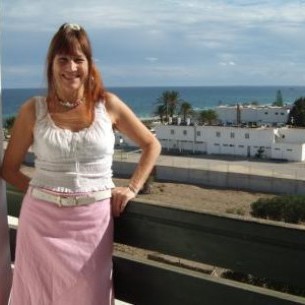                     Suzy54                